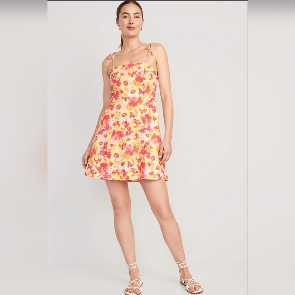 Old Navy New Floral Fit & Flare Tie Shoulder Mini Cami Dress Yellow Size XL - Picture 1 of 10